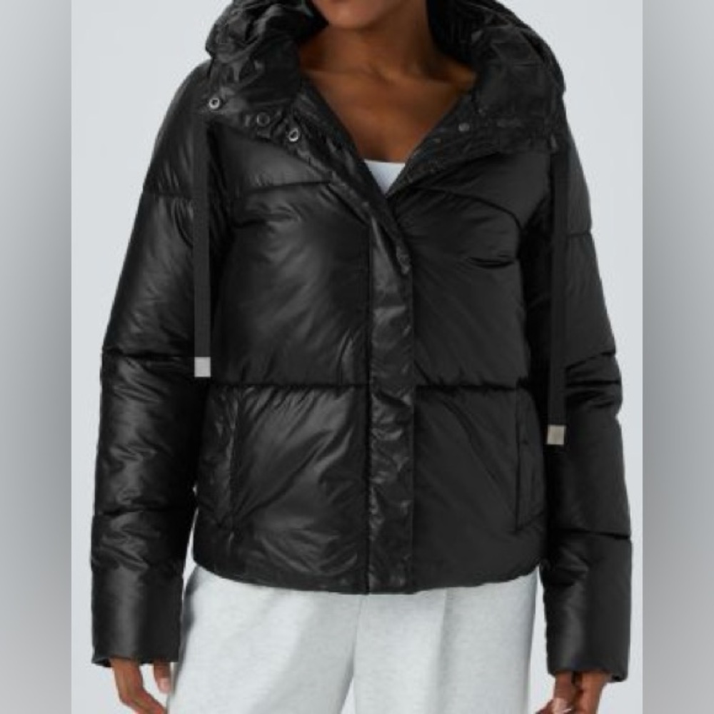 Halara Puff Jacket‎